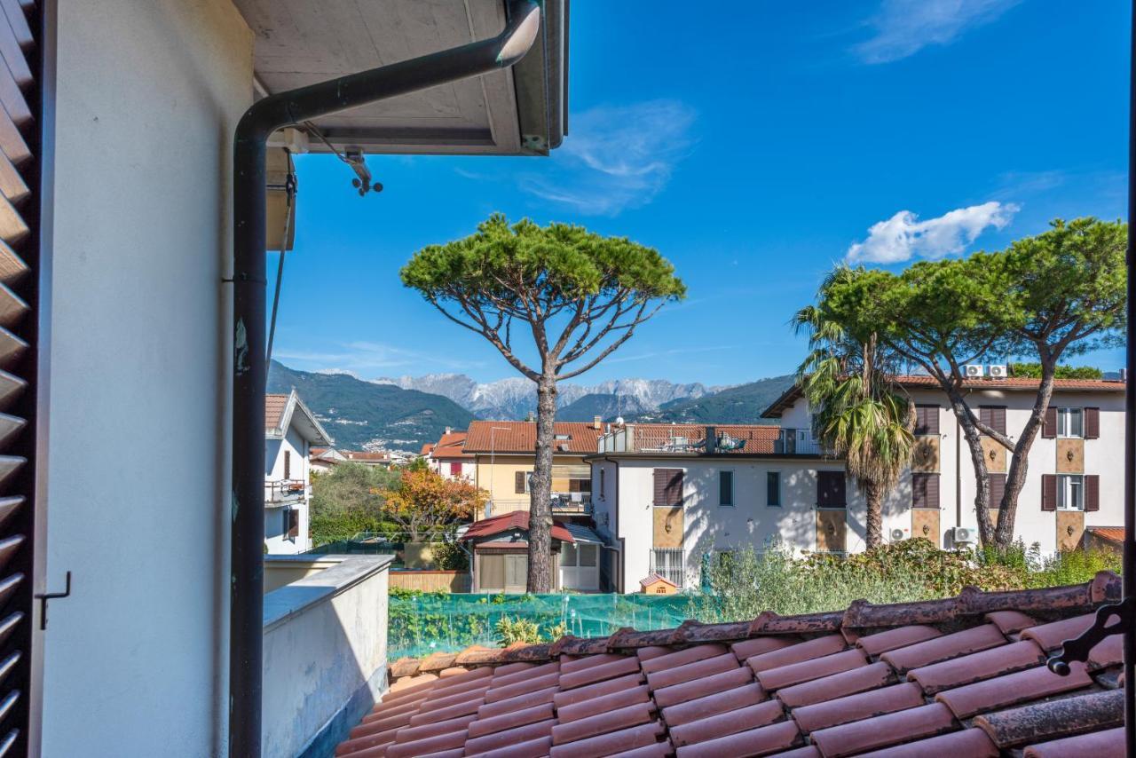 Residenza Tirrenia By Mmega Apartment Marina di Massa Exterior photo