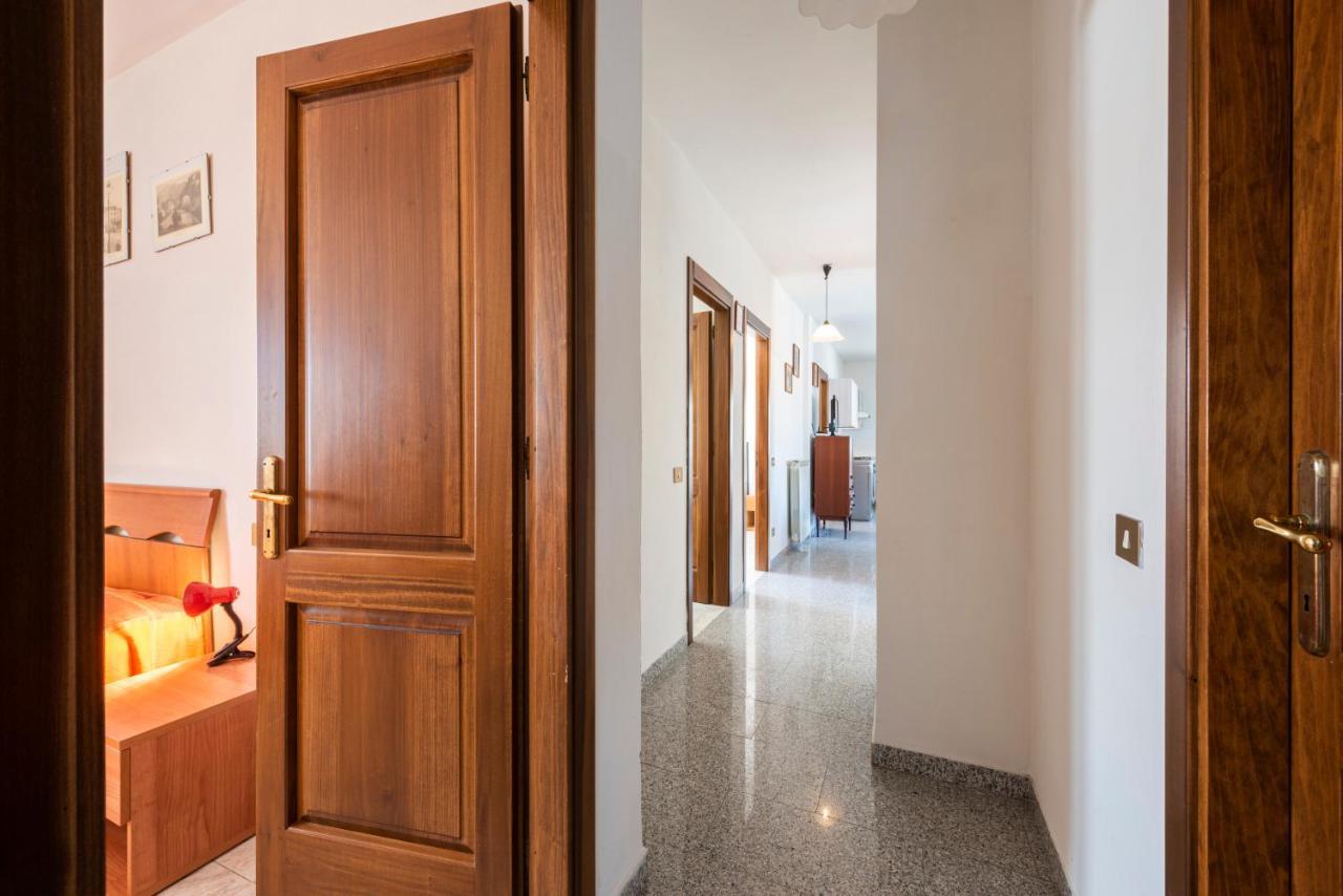Residenza Tirrenia By Mmega Apartment Marina di Massa Exterior photo